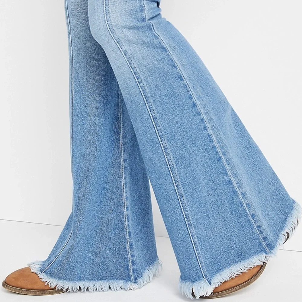 KanCan Flare High Rise Front Seam Jean - Picture 3 of 4